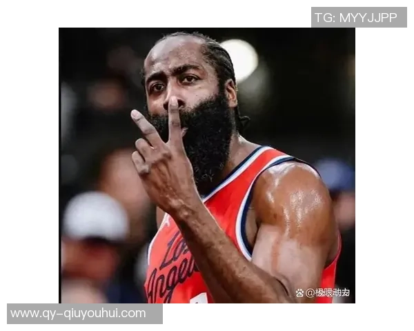 哈登表现不佳17投5中失误频繁但罚球稳定助球队保持颜面